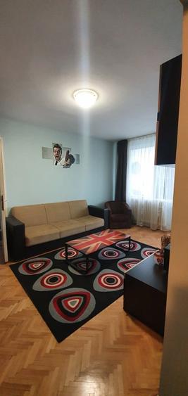 Apartament cu 2 camere semidecomandat, mobilat în Tătărași