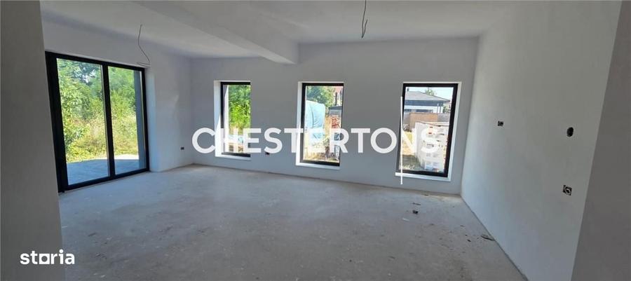 Casă cu 4 camere cu Teren 520 Mp în Central