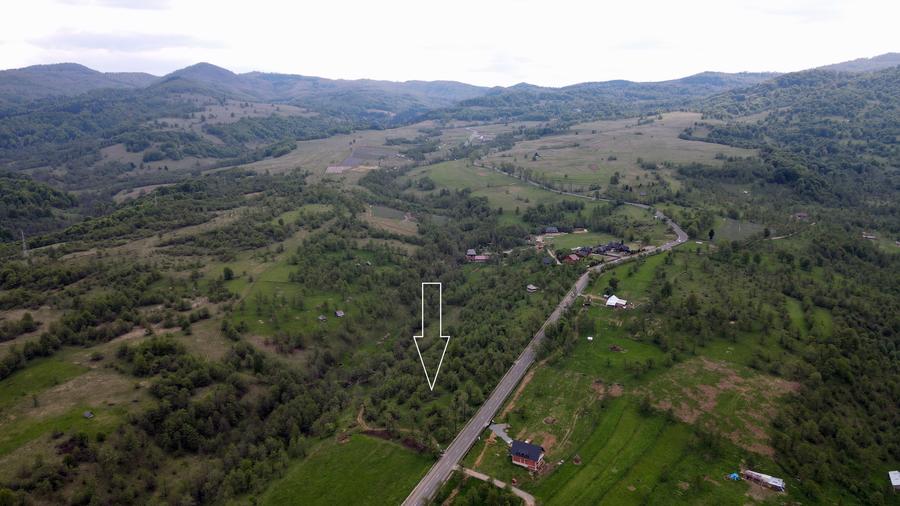 Teren intravilan de 11140 mp, în Budești