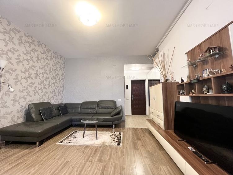 Apartament cu 3 camere decomandat, mobilat în Decebal