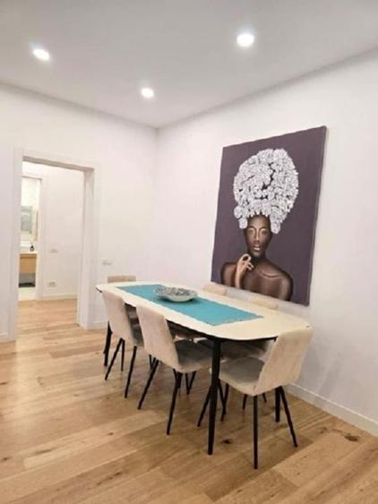 Apartament cu 3 camere decomandat în Herăstrău
