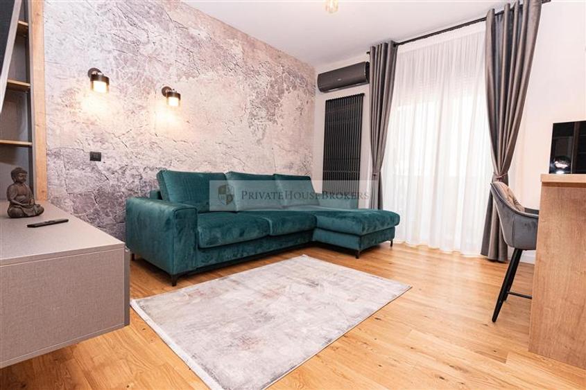 Apartament cu 2 camere semidecomandat, mobilat în Aviației