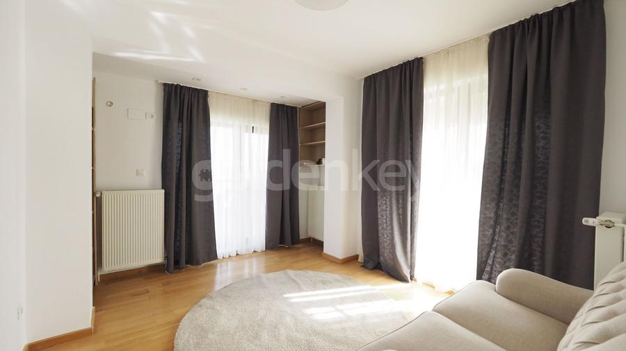 Apartament cu 4 camere decomandat, mobilat în Floreasca
