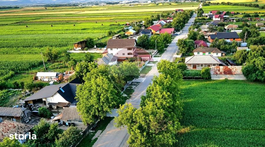 Casă cu 3 camere cu Teren 2100 Mp în Valea lui Ion
