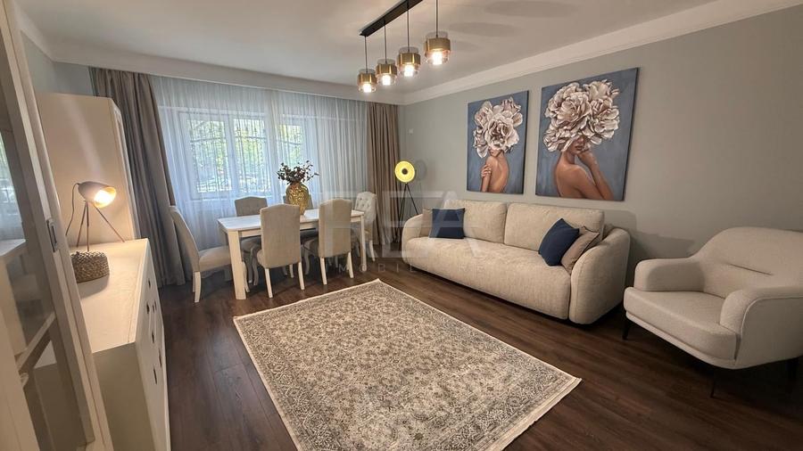 Apartament cu 3 camere decomandat, mobilat în Unirii
