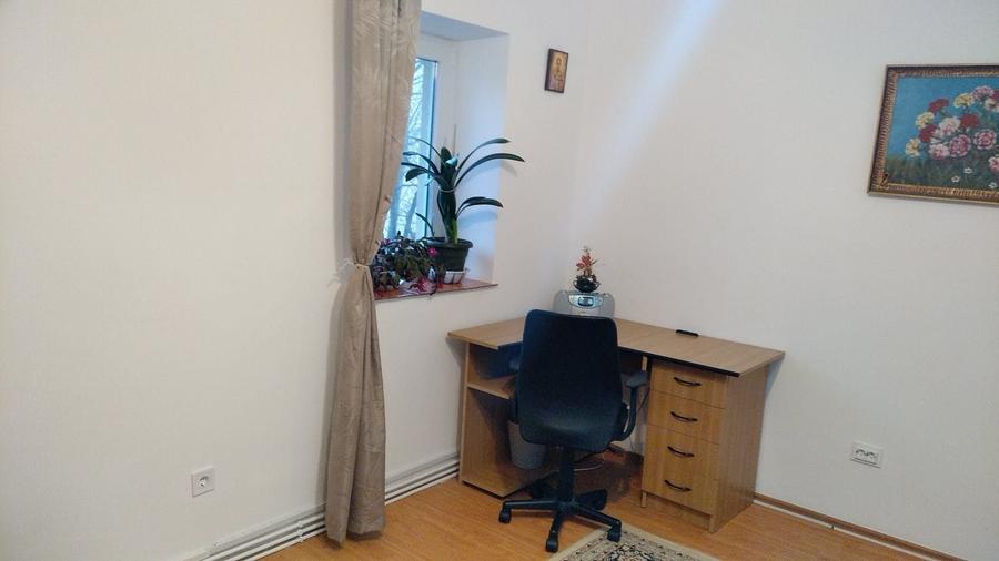 Apartament cu 2 camere decomandat în Drumul Carului
