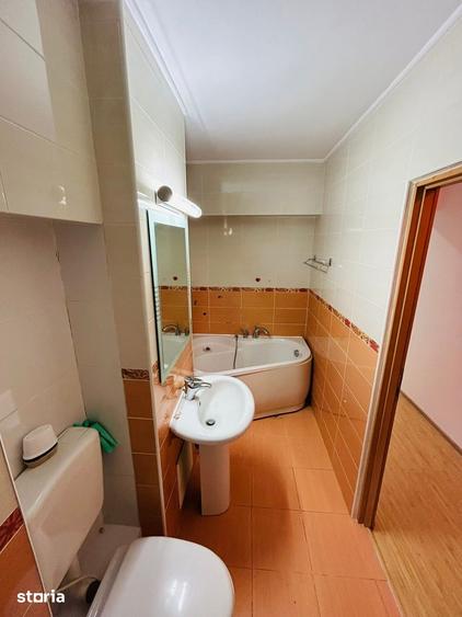 Apartament cu 3 camere în Dacia