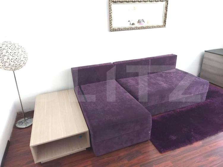 Apartament cu 2 camere decomandat, mobilat în Tractorul