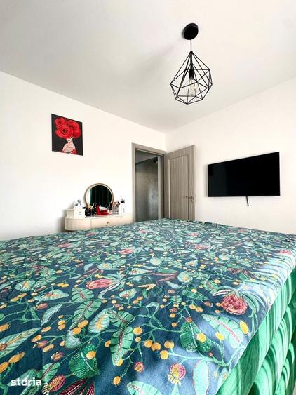 Apartament cu 3 camere semidecomandat în Dâmbovița