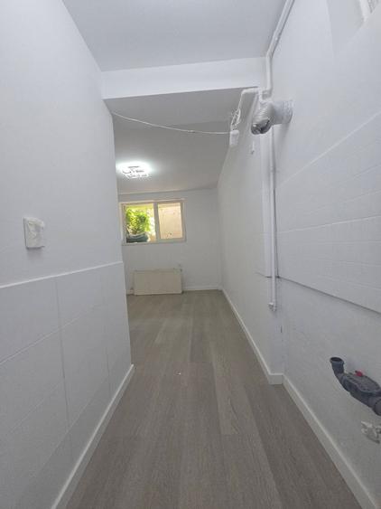 Apartament cu 2 camere decomandat în Dobroești