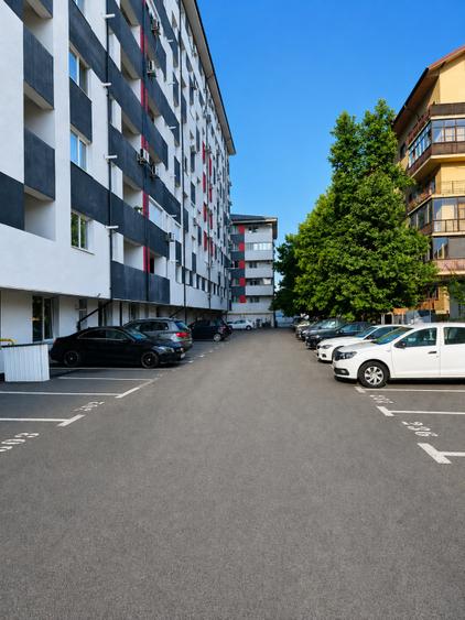 Apartament cu 2 camere decomandat, mobilat în Militari