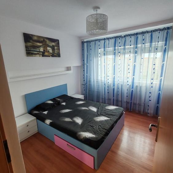 Apartament cu 2 camere decomandat în Rahova