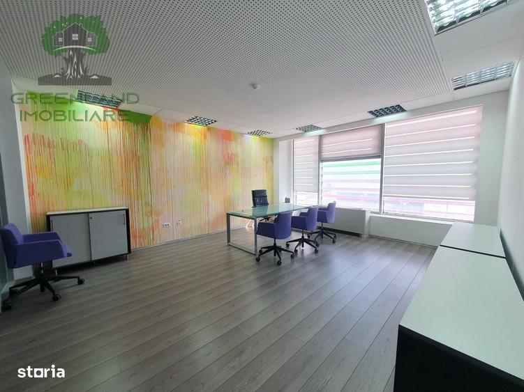 Spațiu comercial, de 450 mp, în Păcurari