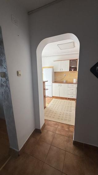 Apartament cu 3 camere în Unirii Sud