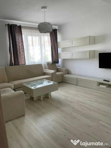 Apartament cu 2 camere decomandat în Zorilor