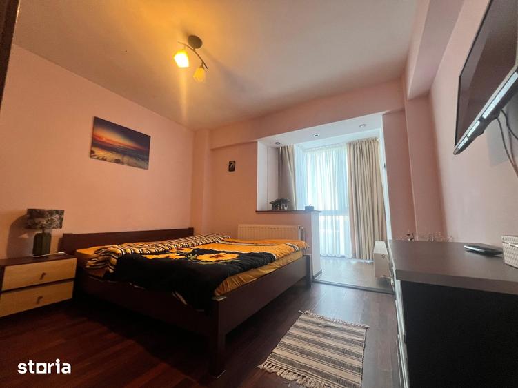 Apartament cu 3 camere decomandat în Delfinariu