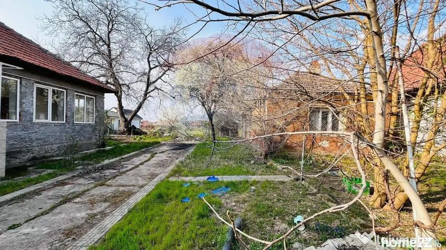 Casă cu 4 camere cu Teren 1367 Mp în Sântandrei