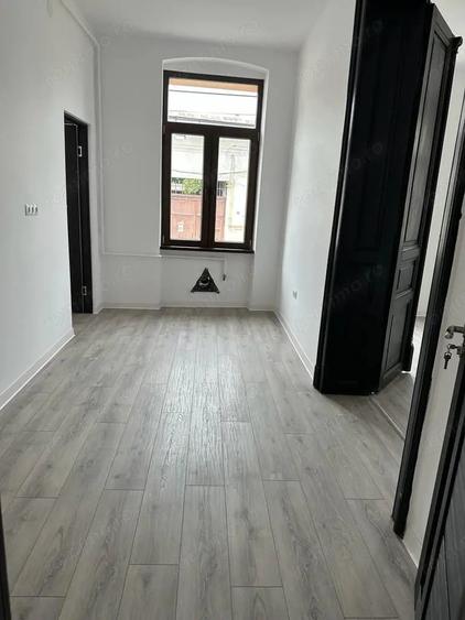 Central - Spatiu comercial/ birouri- Strada Borsos Tamas - 3