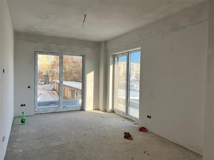 Apartament cu 2 camere nedecomandat în Depozitelor