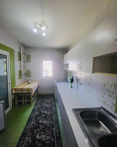 Apartament cu 2 camere decomandat în Gară