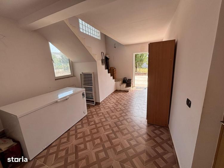 Casă cu 4 camere în Cătămărești
