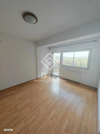 Apartament cu 2 camere decomandat în Sud