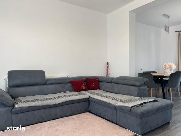 Casa individuala de vanzare cu 4 camere, amplasata pe un teren de 412 - 6