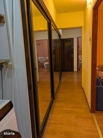 Apartament cu 3 camere decomandat în Mărășești