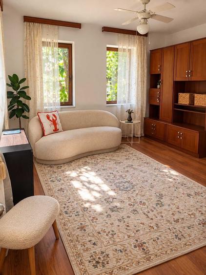Casă cu 3 camere cu Canalizare în Ultracentral