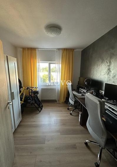 Apartament cu 3 camere semidecomandat, mobilat în UMT