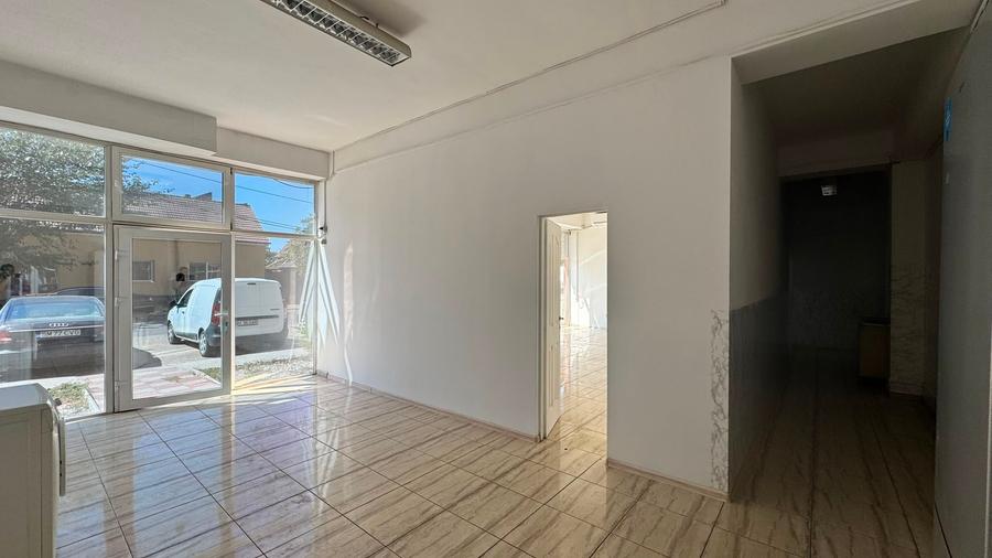 Spațiu comercial, de 161 mp, în Iosia-Nord