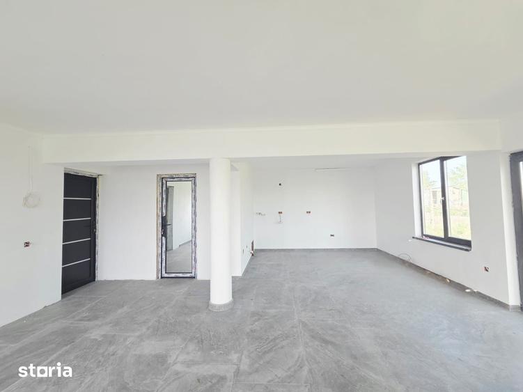 Casă cu 3 camere cu Teren 500 Mp în Schela