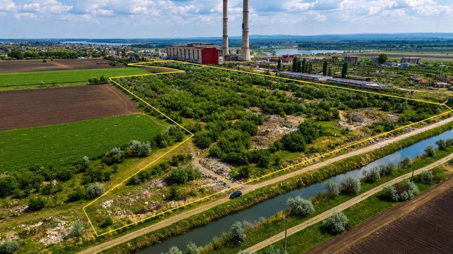 Teren Construcții intravilan de 85000 mp, în Sud