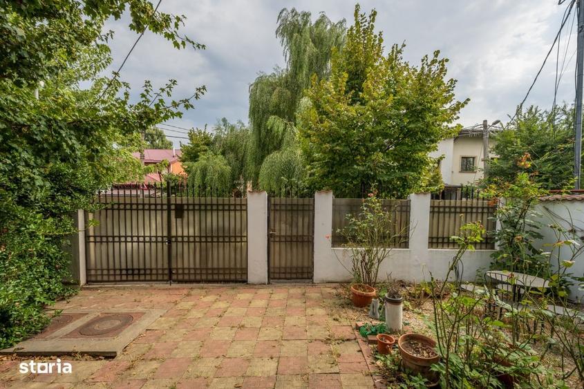 Comision 0% - Vila 5 camere, 4 dormitoare, teren 282mp in Sector 1 - 15