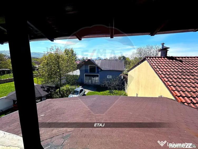 Casă cu 3 camere cu Teren 765 Mp în Central