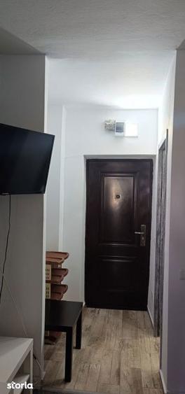 Garsonieră în Nicolina
