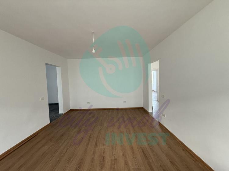 Apartament cu 3 camere semidecomandat în Vatra Luminoasă