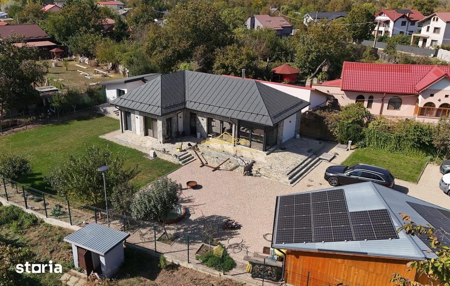 Casă cu 4 camere cu Teren 1192 Mp în Ștefăneștii de Jos