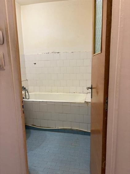 Apartament cu 2 camere semidecomandat în 1 Decembrie 1918