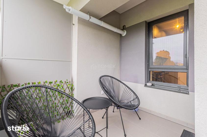 Apartament cu 3 camere, mobilat în Dârste