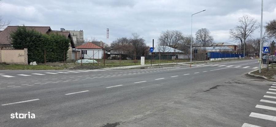 Teren de 940 mp, în Central
