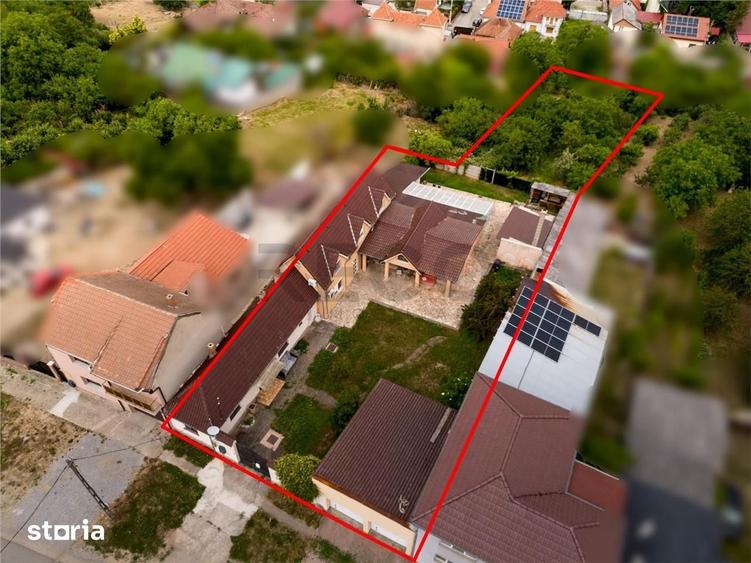 Casă cu 6 camere cu Teren 1397 Mp în Sânmartin