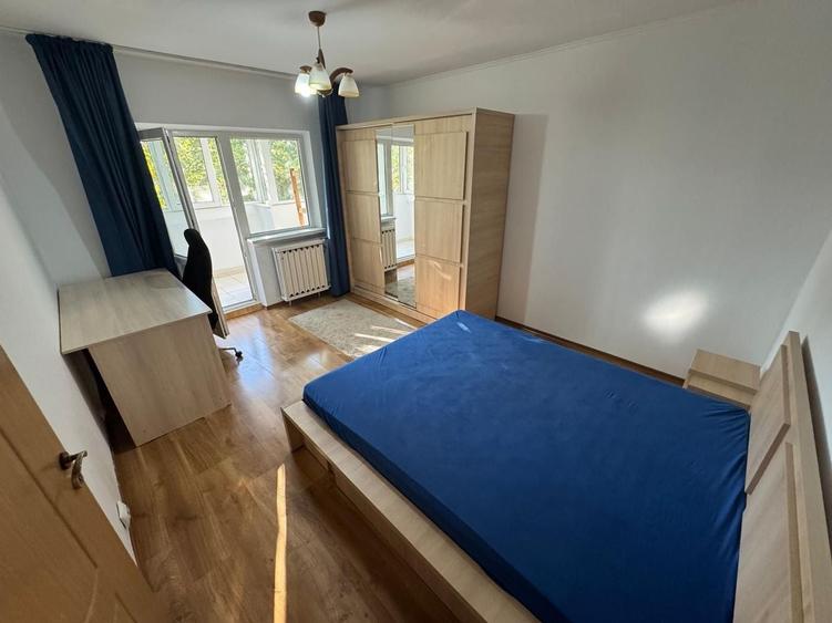 Apartament cu 3 camere în Brâncoveanu
