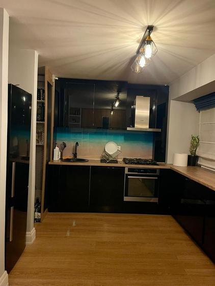 Apartament cu 2 camere semidecomandat, mobilat în Unirii