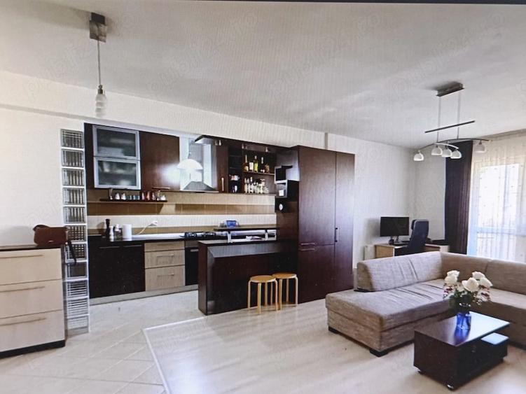 Apartament cu 2 camere decomandat în Exterior Vest