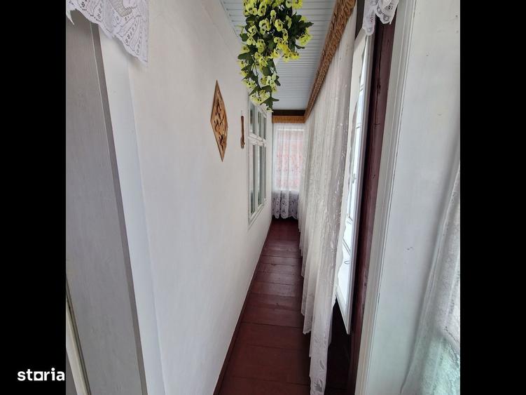 Casă cu 4 camere cu Teren 2676 Mp în Central