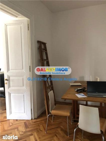 Casă cu 6 camere cu Teren 200 Mp în Central