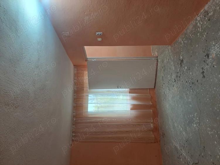 Casă cu 2 camere cu Teren 300 Mp în Nazarcea