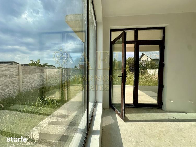 Casă cu 7 camere cu Teren 550 Mp în Dârvari