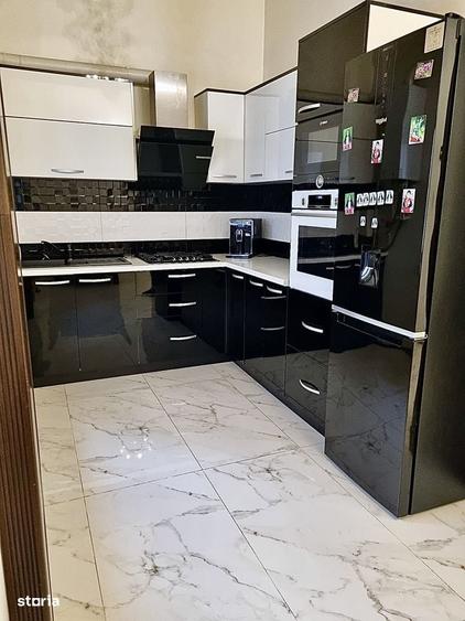 Apartament cu 3 camere decomandat în Ultracentral